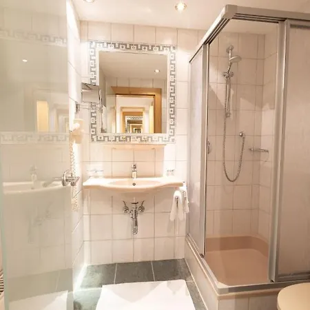 Otel St. Nikolaus 3*
