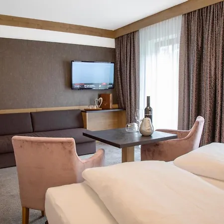 Otel St. Nikolaus Ischgl